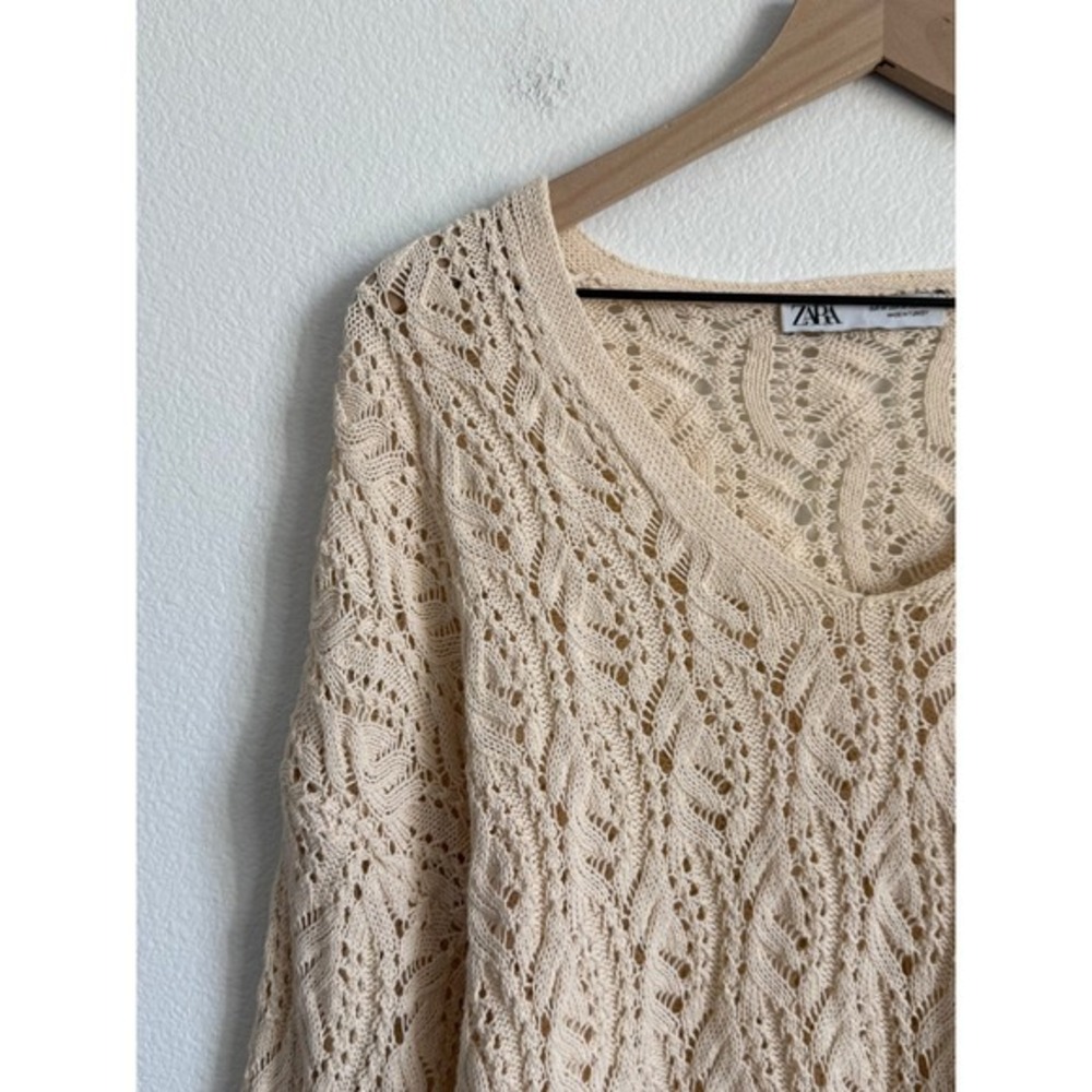 Zara Crochet Open Knit Sweater Cream V-Neck Bell Sleeve Boho Pullover Top M - Picture 4 of 8